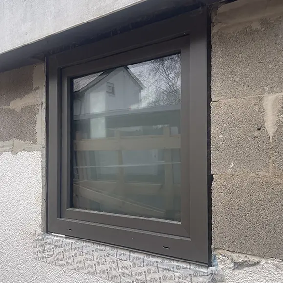 Neues Kellerfenster - Außenansicht