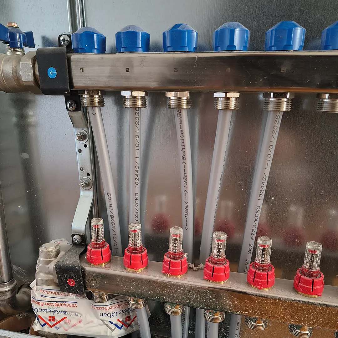 Steuerung und Thermostate der Heizung